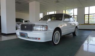 丰田皇冠155 丰田皇冠155