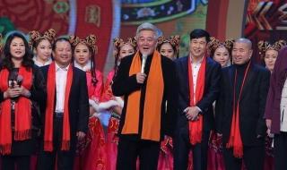 小品落叶归根 小品落叶归根